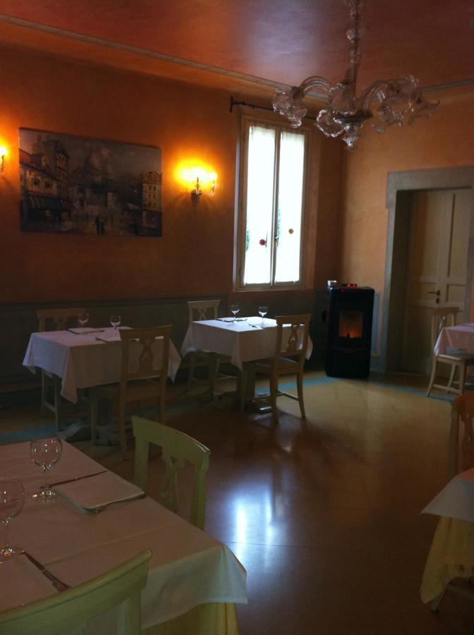 Locanda Andrea Da Carlo カルピ エクステリア 写真